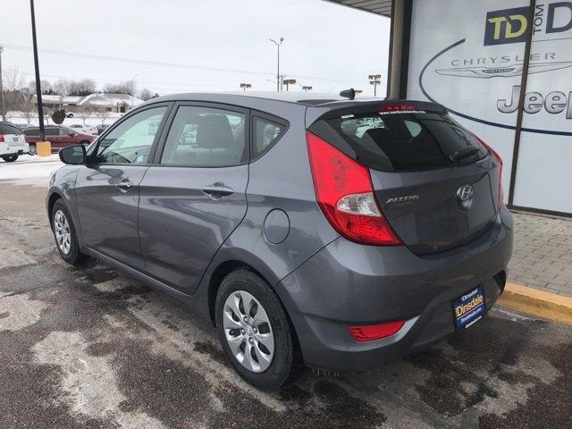 used 2017 hyundai accent se hatchback hastngs, ne 68901 for sale in good samaritan village, nebraska