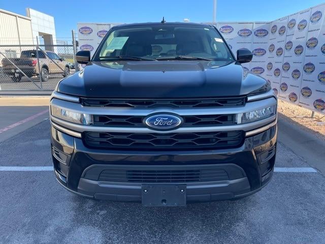 2022 ford expedition xlt