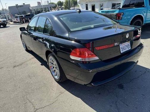 2004 bmw 745