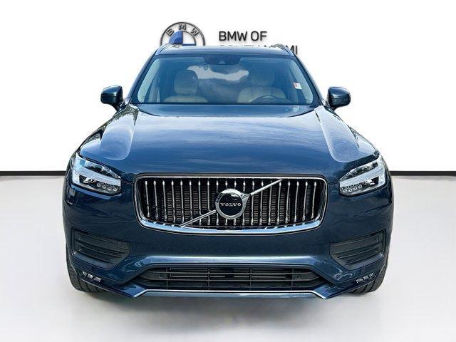 2022 volvo xc90 t5 momentum 7 passenger