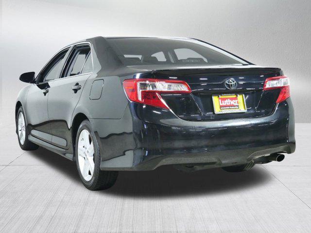 2013 toyota camry se