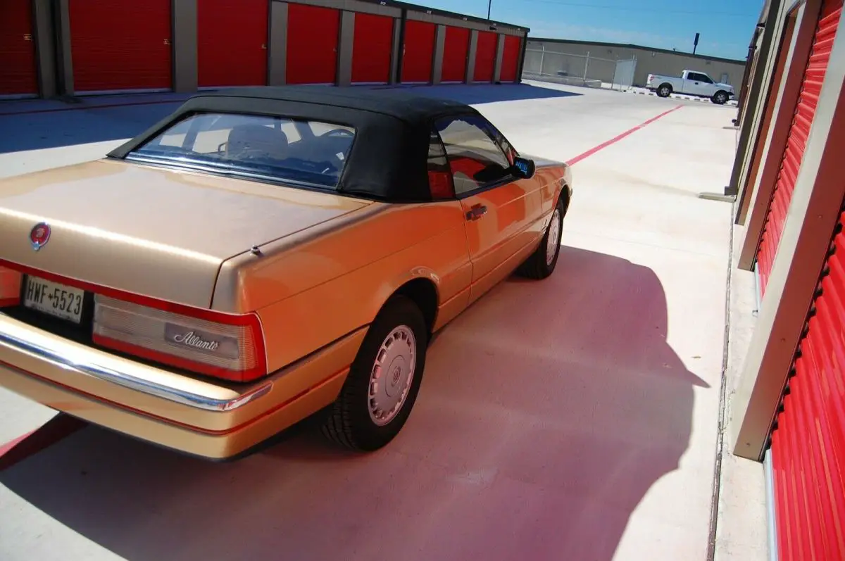 1987 cadillac allante - clean - low miles