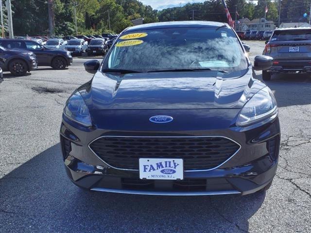 2021 ford escape se