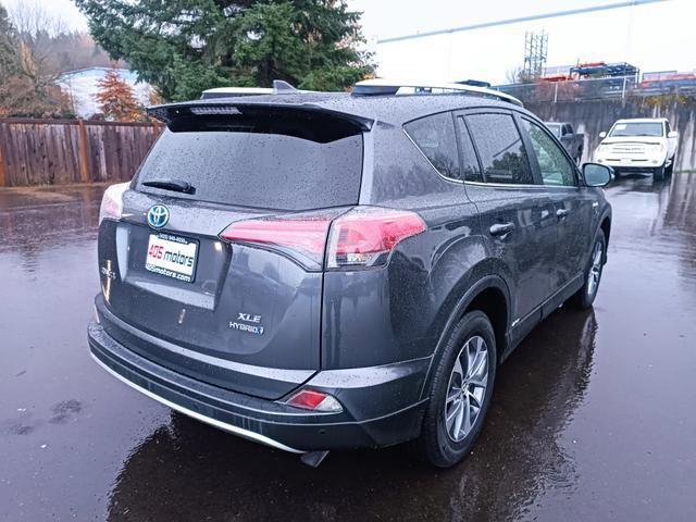 2016 toyota rav4 hybrid se