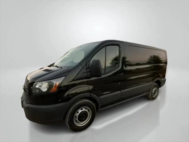 2015 ford transit-150 base