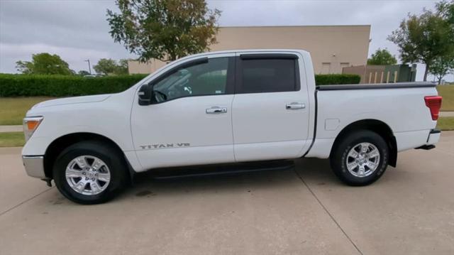 2019 nissan titan sv