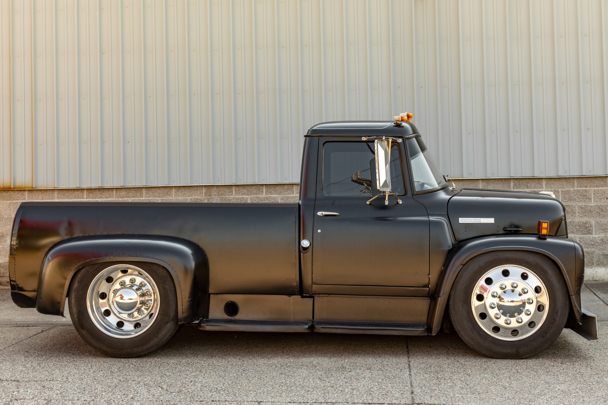 1973 international harvester loadstar 1700