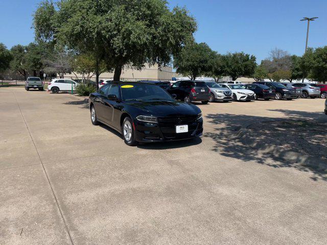 2022 dodge charger sxt