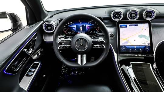 2025 Mercedes-Benz GLC