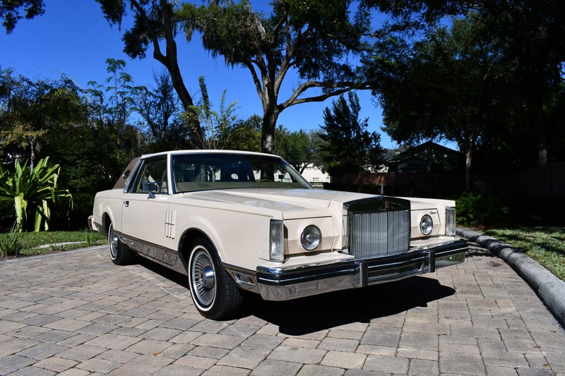 1980 lincoln mark vi