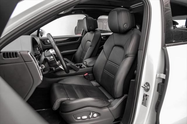 2021 porsche cayenne base