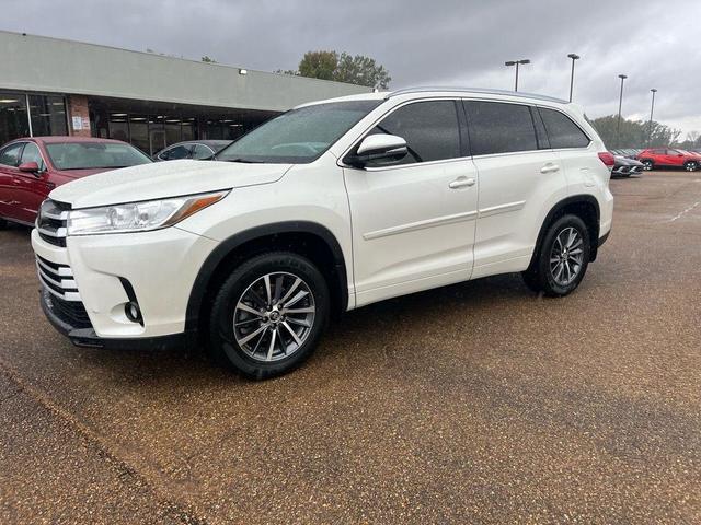 2017 toyota highlander xle