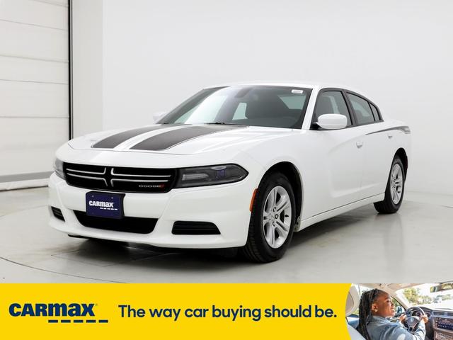 2016 dodge charger se