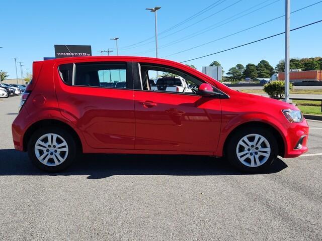 2020 chevrolet sonic lt