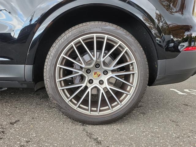 2022 porsche cayenne