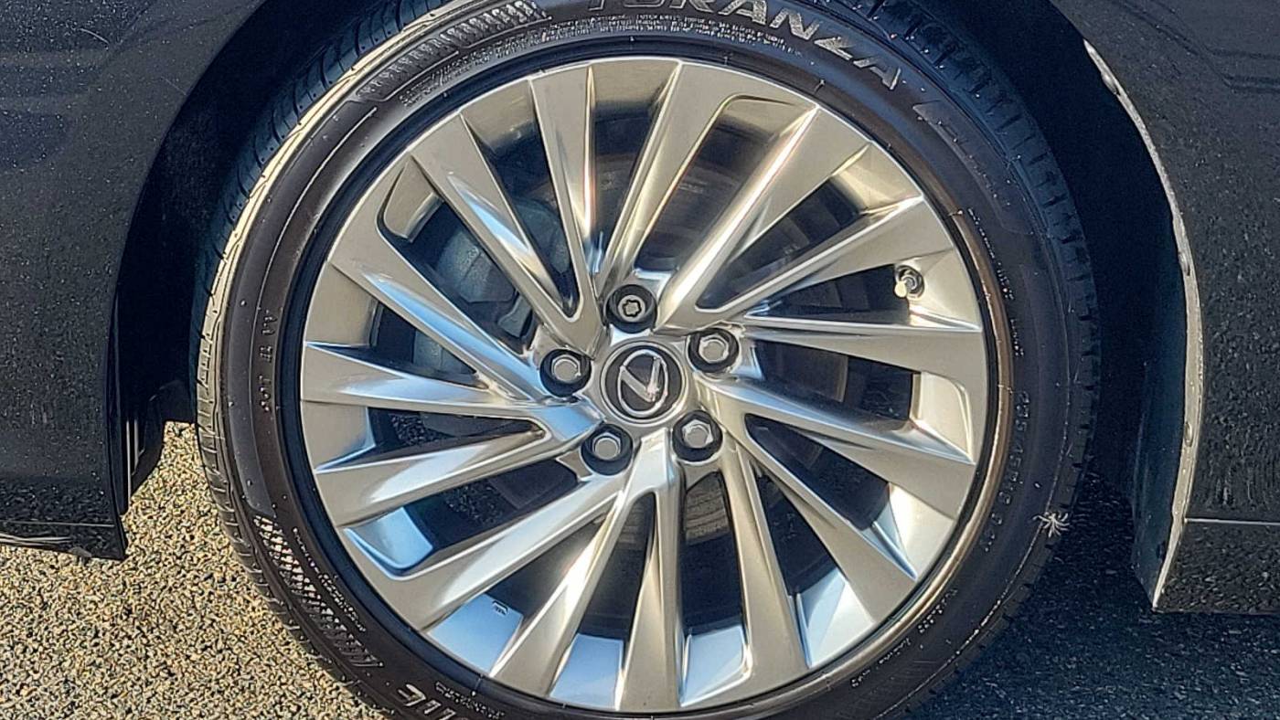 2019 lexus es 300h luxury