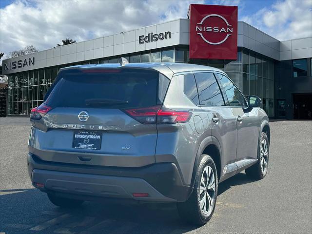 2021 nissan rogue sv