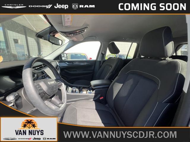 2023 jeep grand cherokee laredo
