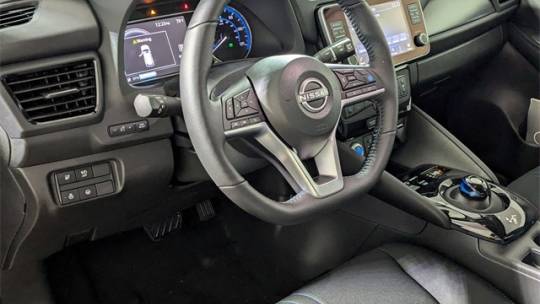 2025 Nissan Leaf