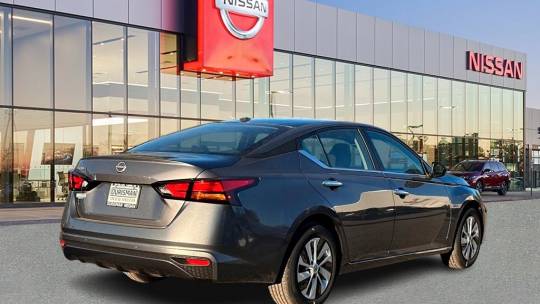 2025 Nissan Altima