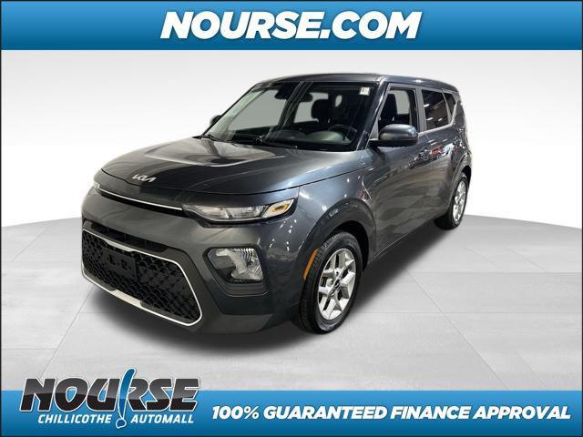 2022 kia soul lx