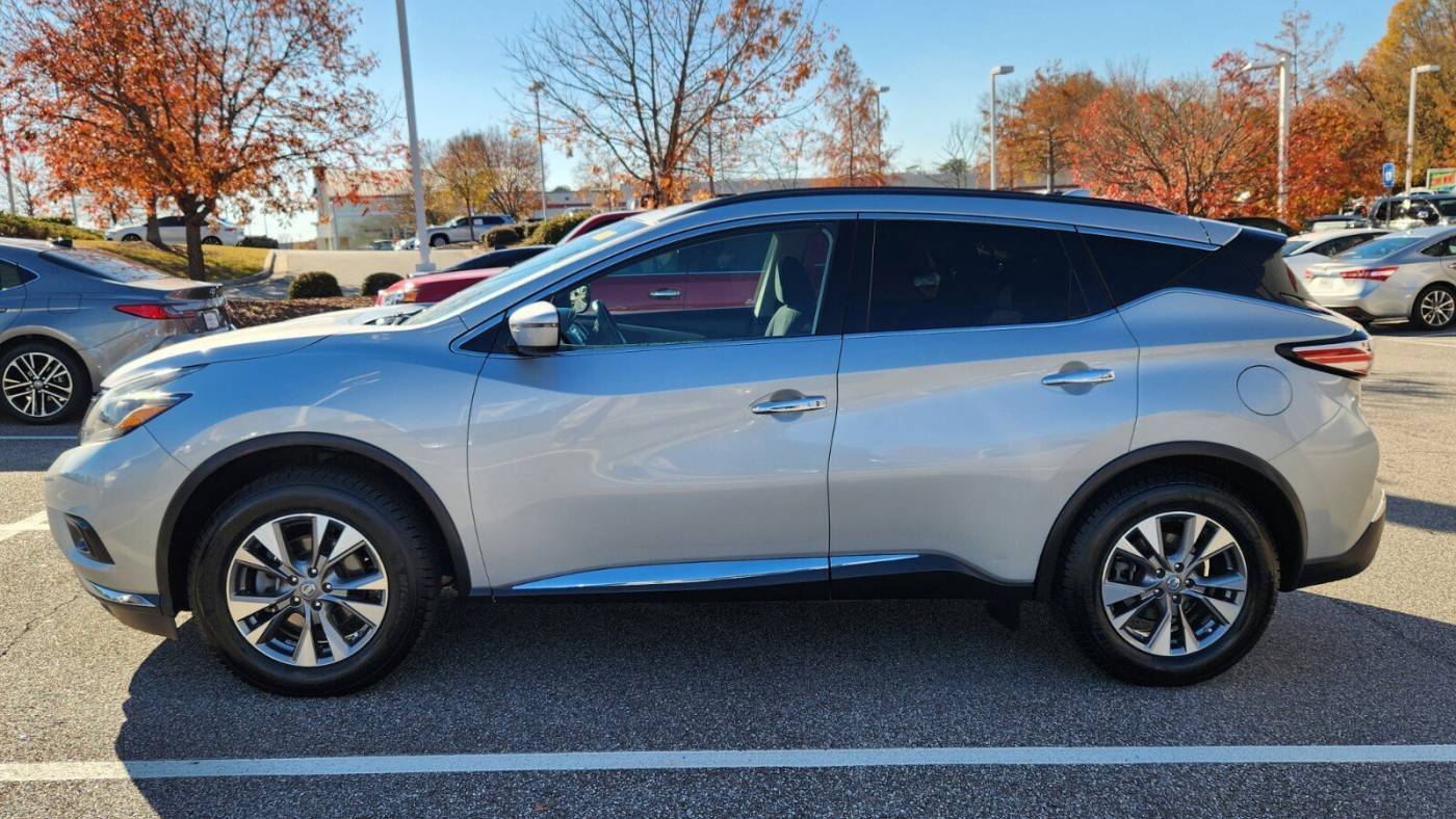 2018 nissan murano sv