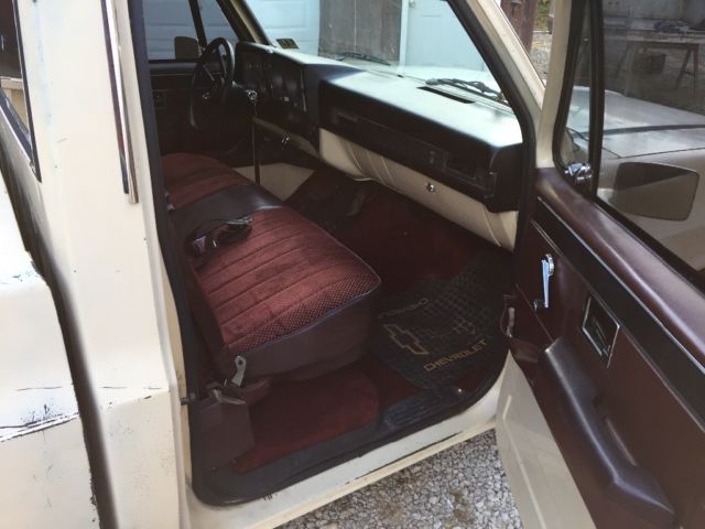 84 chevrolet c10 6.0 ls swap