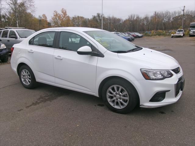 2017 chevrolet sonic lt
