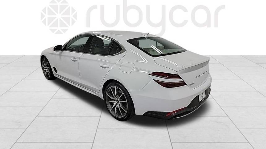 2023 genesis g70 2.0t