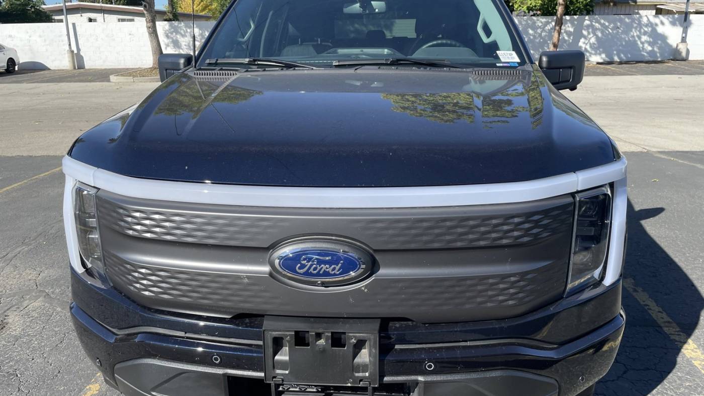 2023 ford f-150 lightning xlt