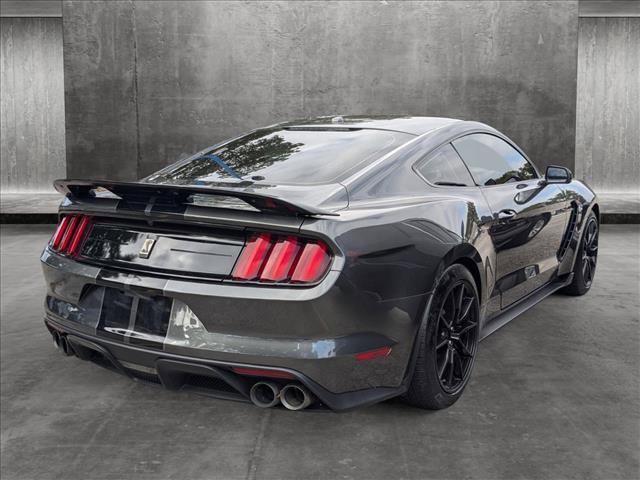 2020 ford shelby gt350 base