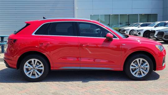 2022 Audi Q3