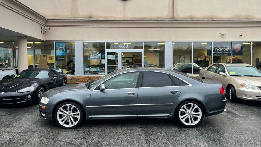 2008 audi s8 quattro