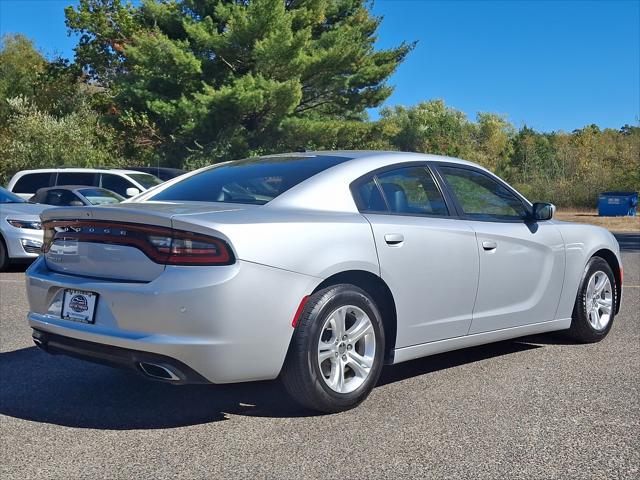 2021 dodge charger sxt
