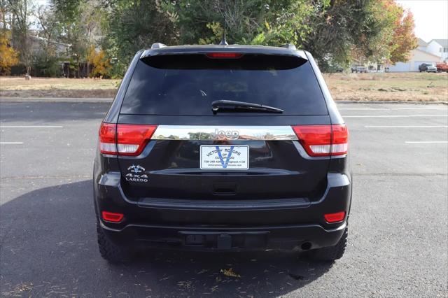 2012 jeep grand cherokee laredo
