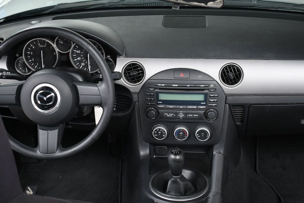 2011 mazda mx-5 miata 2dr convertible manual sport