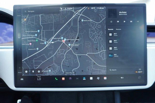 2023 tesla model s base