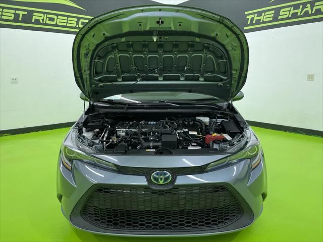 2022 toyota corolla hybrid le