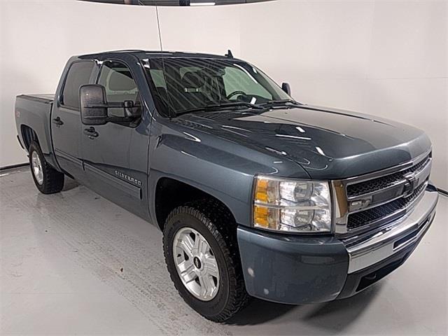 2011 chevrolet silverado 1500 lt 4x4 lt 4dr crew cab 5.8 ft. sb for sale in evergreen, montana