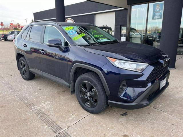2020 toyota rav4 xle