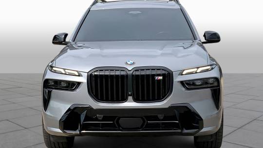 2023 BMW X7