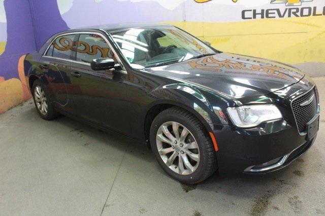 2015 chrysler 300 limited