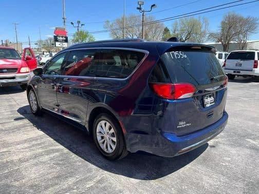 2018 chrysler pacifica touring-l in fremont, nebraska