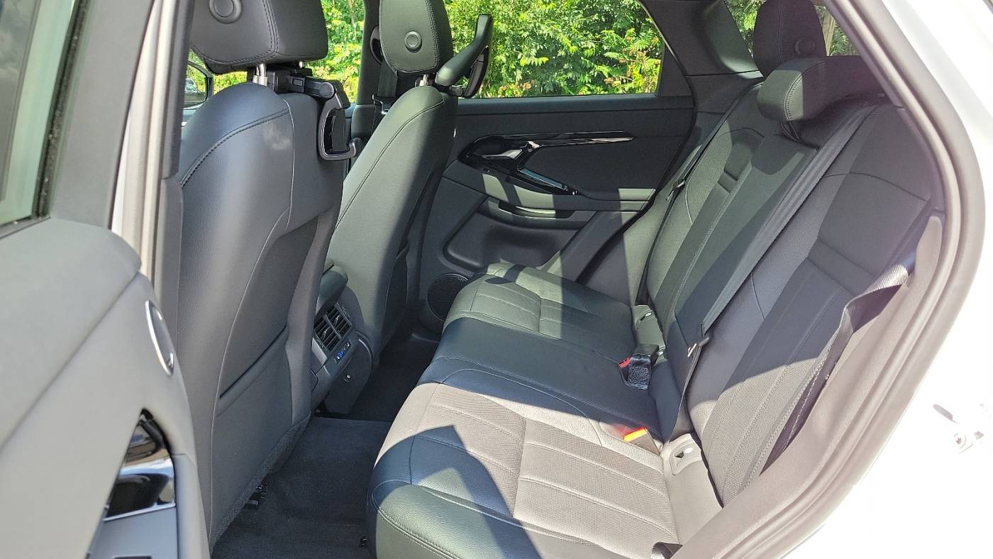 2024 land rover range rover evoque p250 dynamic se