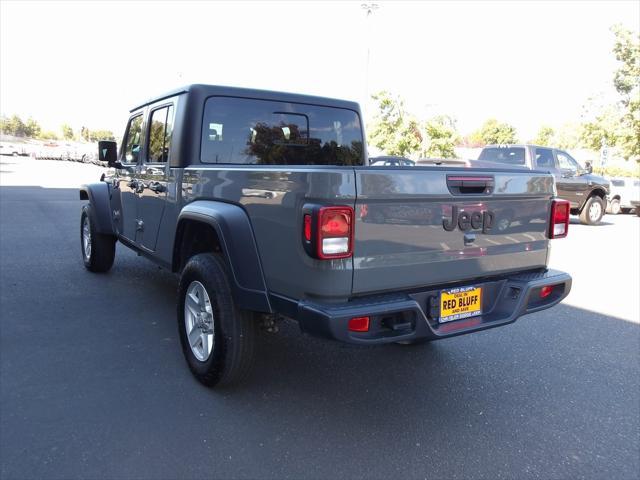 2023 jeep gladiator sport s
