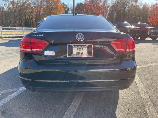 2013 volkswagen passat 2.5l wolfsburg edition