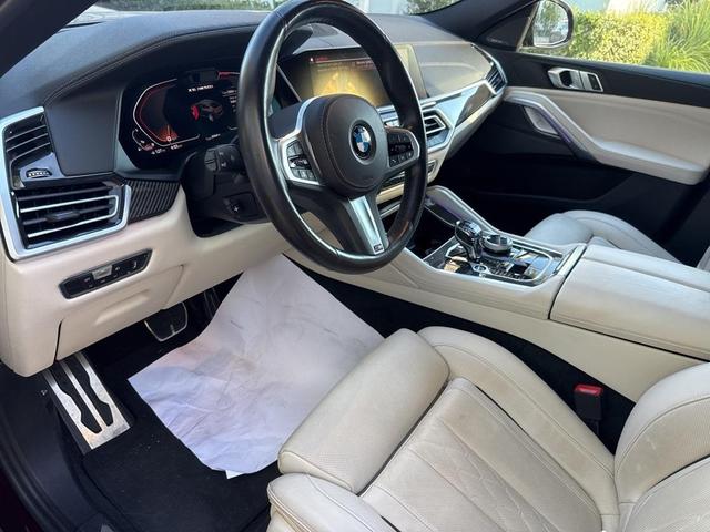 2022 bmw x6 m50i