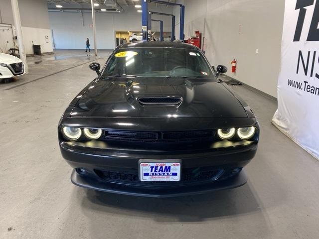 2019 dodge challenger gt