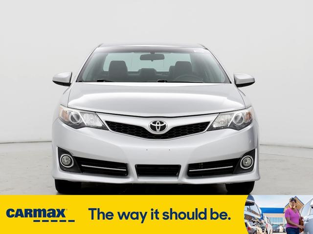2014 toyota camry se