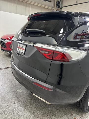 2023 buick enclave essence awd